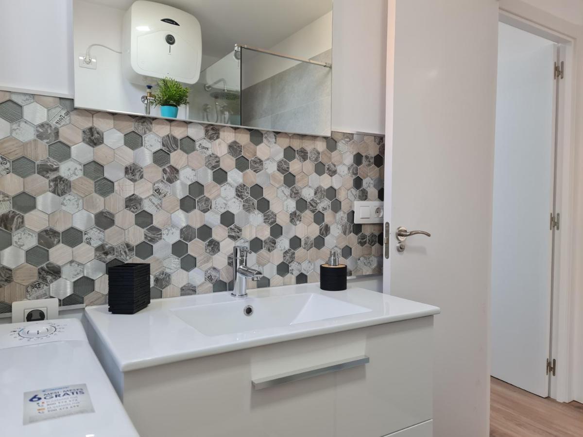 Yumboflat Two Bedroom Apartment ปลายา เดล อิงเกลส ภายนอก รูปภาพ