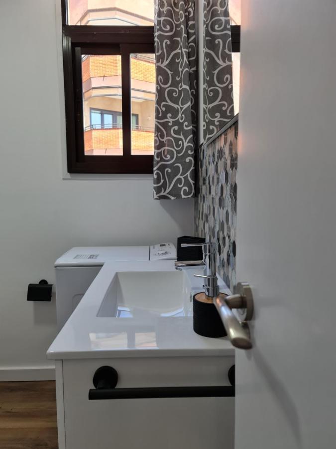 Yumboflat Two Bedroom Apartment ปลายา เดล อิงเกลส ภายนอก รูปภาพ