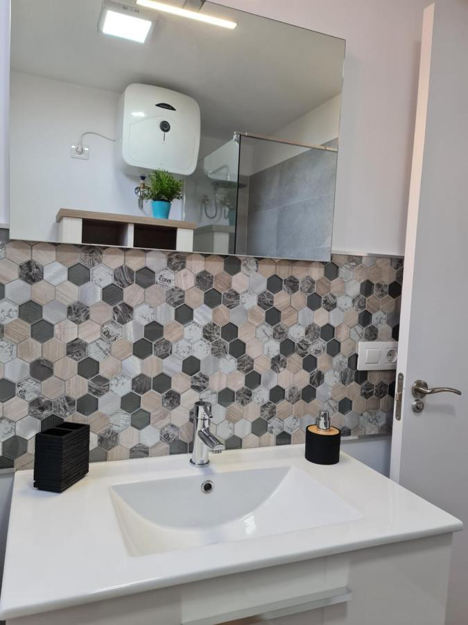 Yumboflat Two Bedroom Apartment ปลายา เดล อิงเกลส ภายนอก รูปภาพ